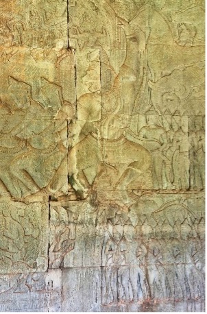 Extraits du bas-relief Anuman à la queue du serpent